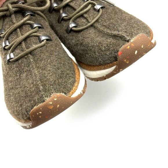 OTBT Courier Green Wool Alpaca Sneakers size 8 - Picture 3 of 9